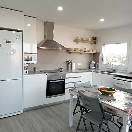 Apartamento Con Vistas, Entre Mar Y Montaña *